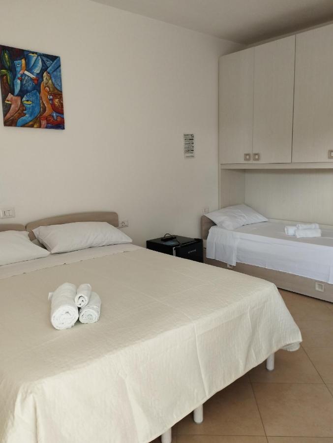 Affitta Camere Zio Peppe San Teodoro  Ngoại thất bức ảnh